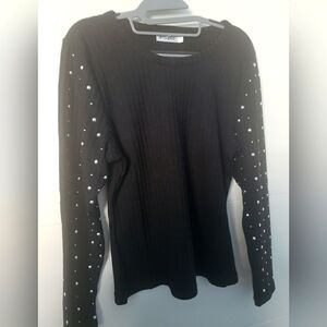Black long sleeve shirt